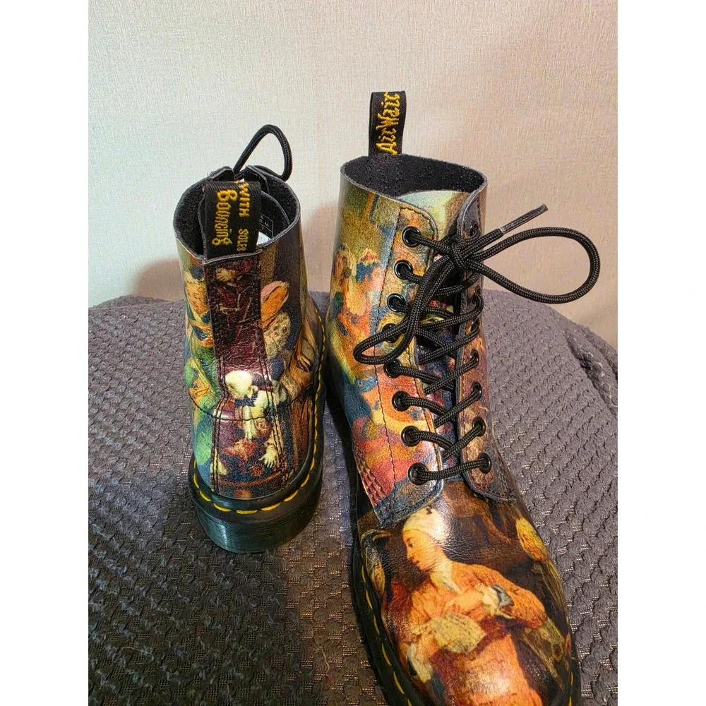 Dr. Martens 1460 Pascal Hogarth Renaissance Print Boots Mens 6 Ladies 7 Multi